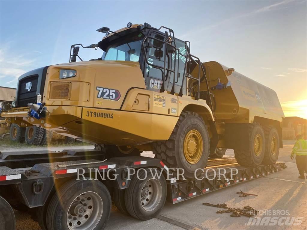 CAT 725WW Tank Trucks
