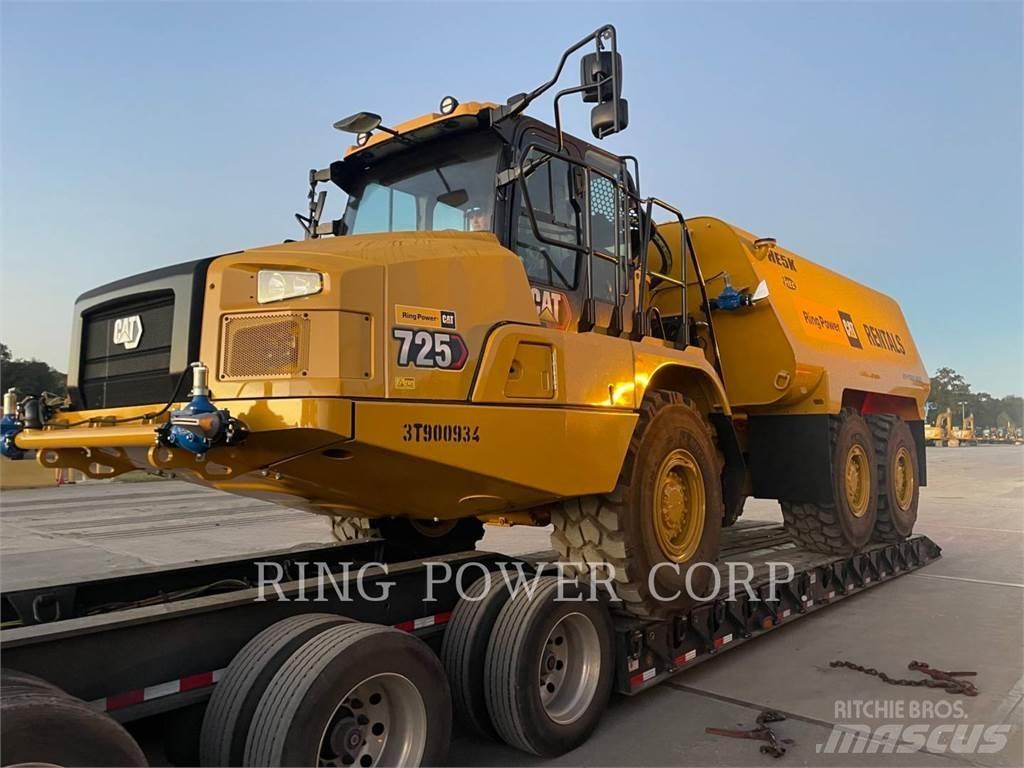 CAT 725WW Tank Trucks