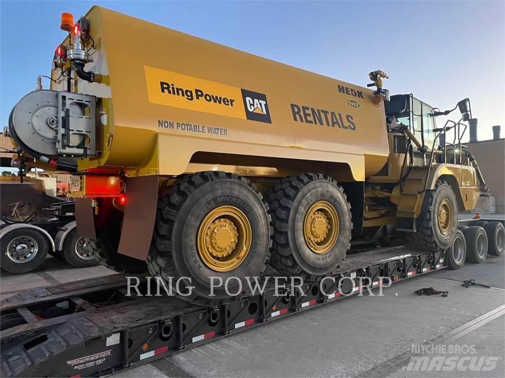 CAT 725WW Tank Trucks