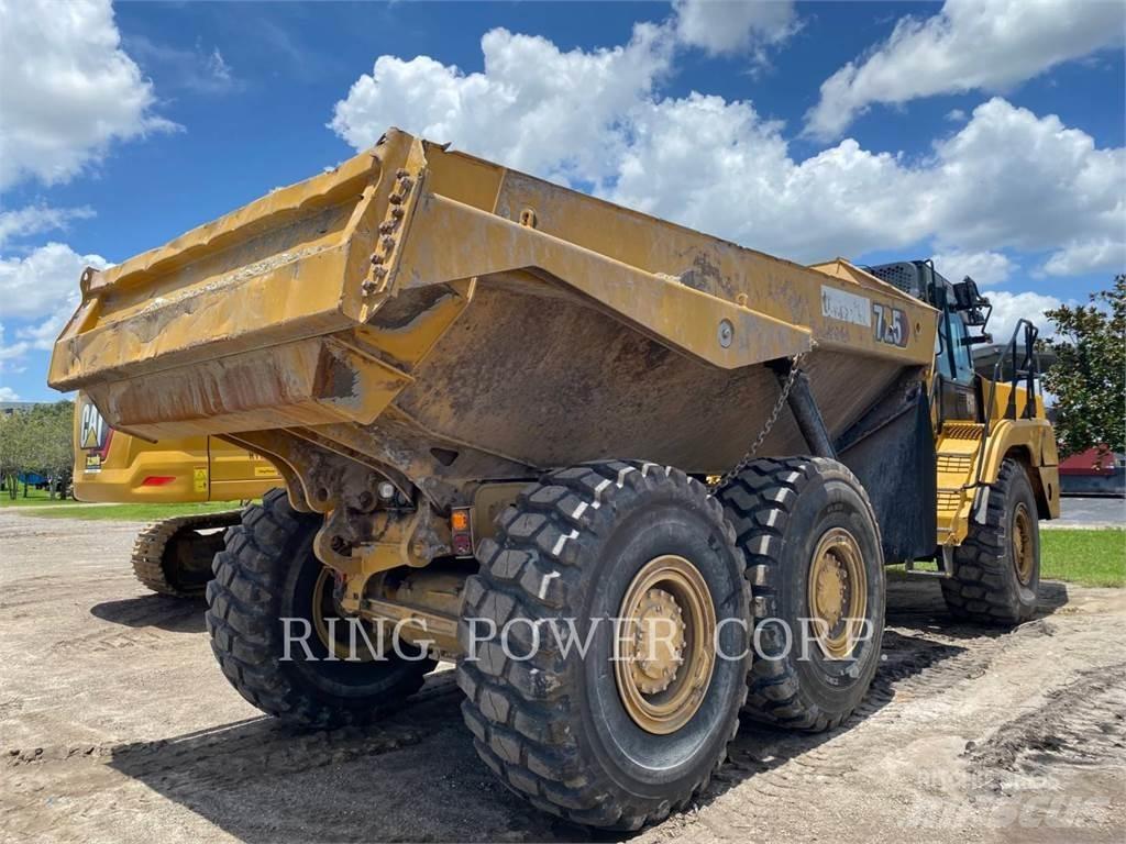CAT 725WW Tank Trucks