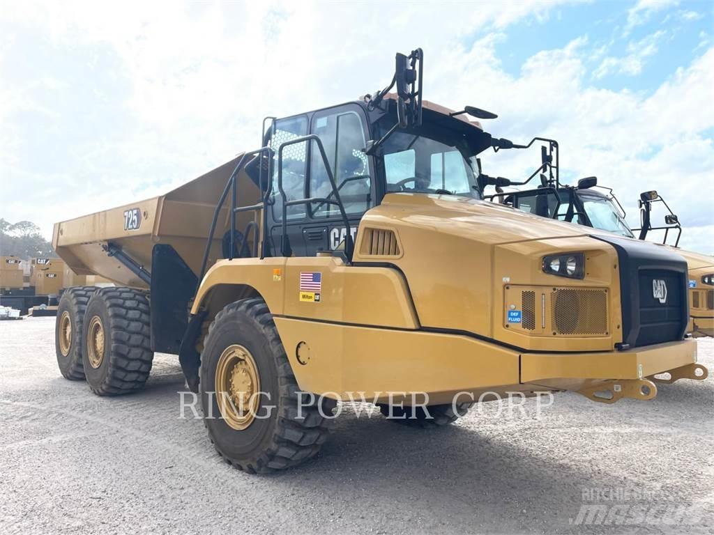 CAT 725WW Tank Trucks