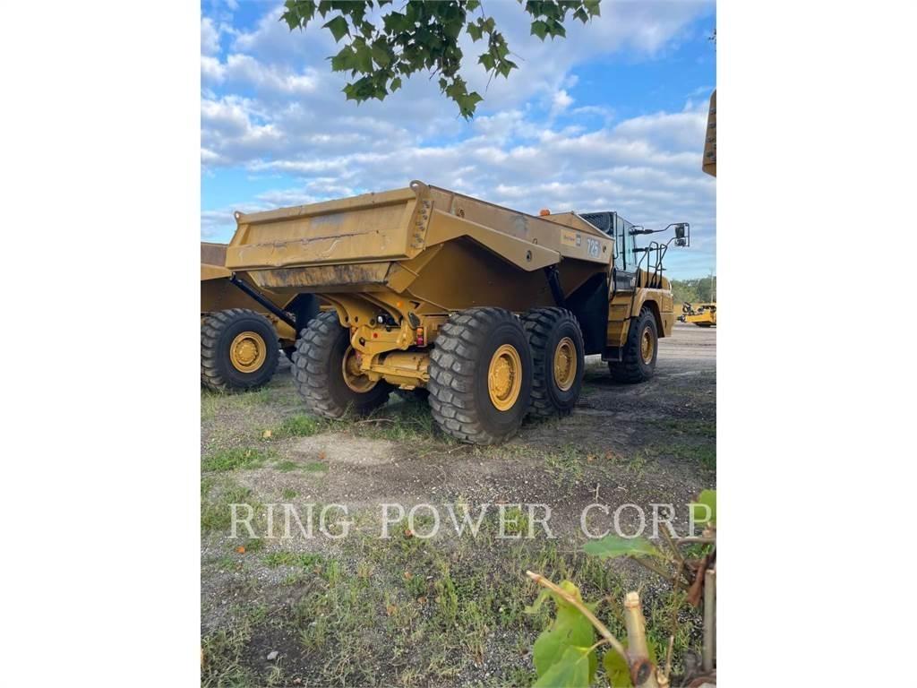 CAT 725WW Tank Trucks