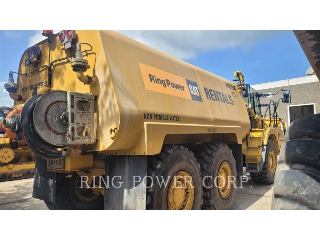CAT 725WW Tank Trucks