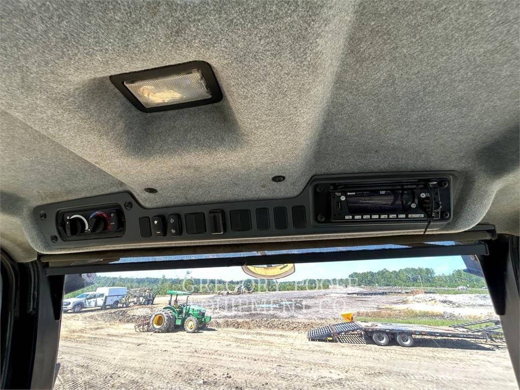 CAT 730-04 Articulated Dump Trucks (ADTs)