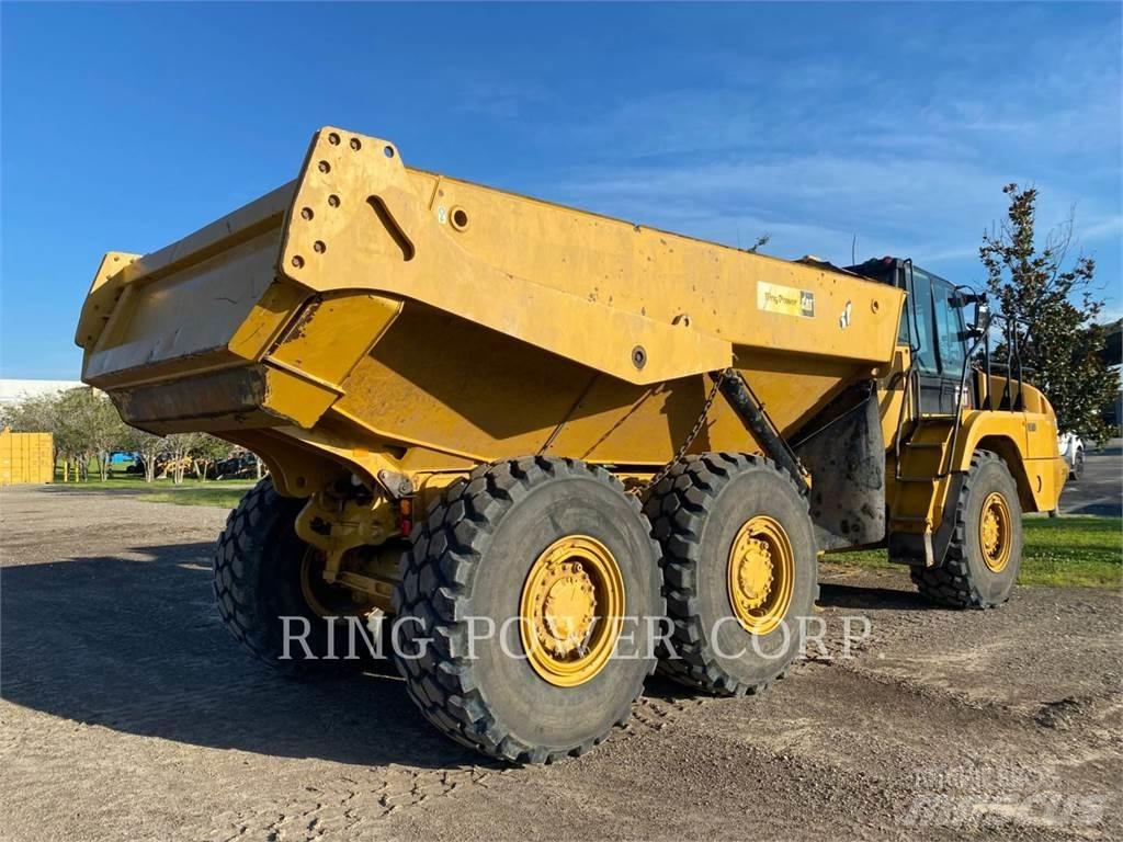 CAT 730WW Tank Trucks