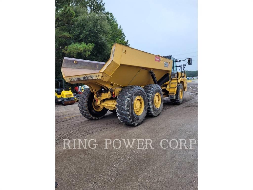 CAT 730WW Tank Trucks