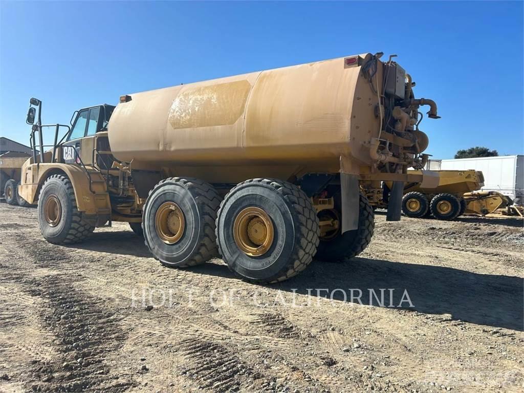 CAT 740B Tank Trucks