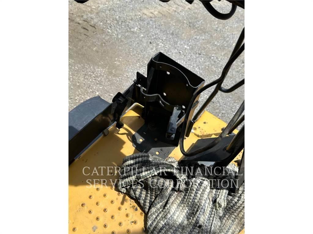 CAT 772G Articulated Dump Trucks (ADTs)