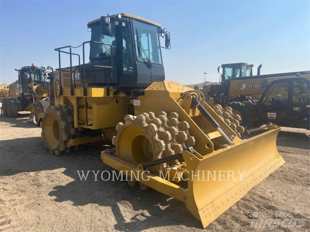 CAT 815 Soil Compactors