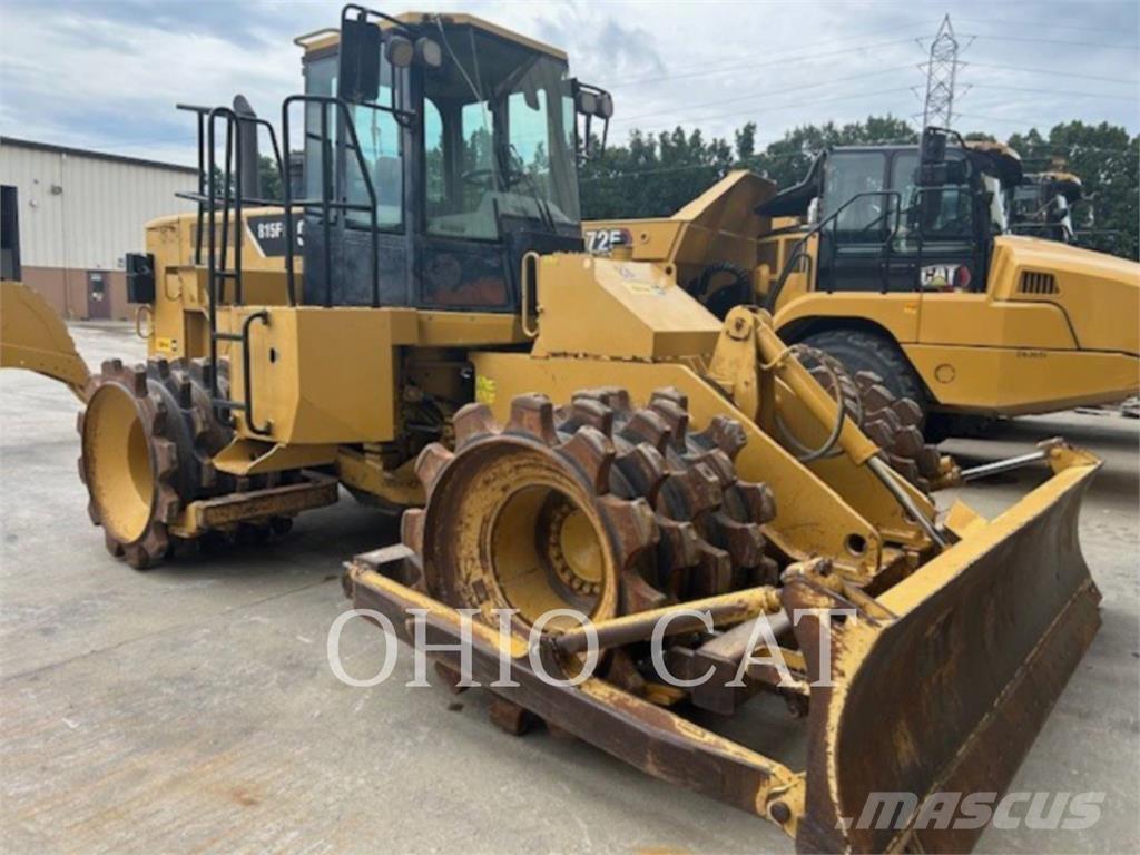 CAT 815F2 Soil Compactors