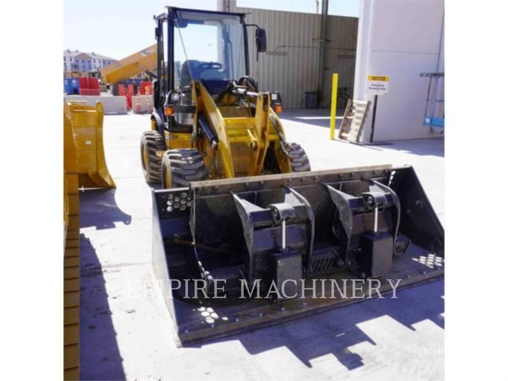 CAT 903C2 Wheel Loaders