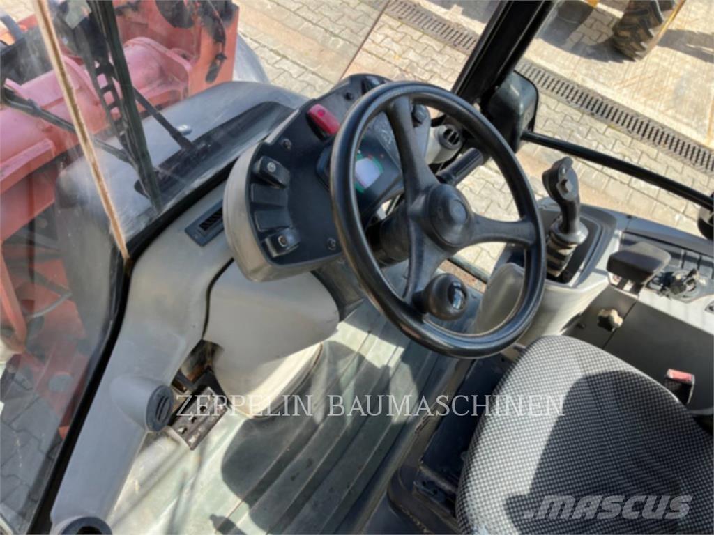 CAT 906H Wheel Loaders