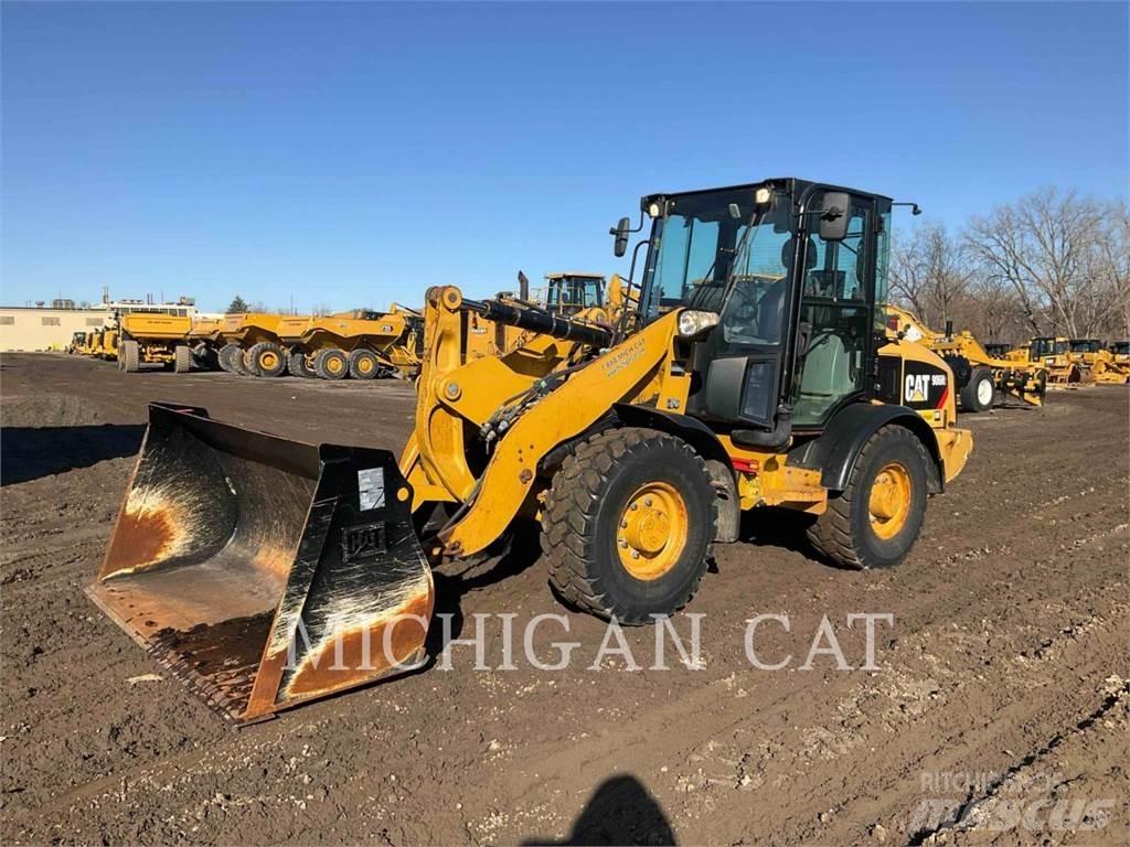 CAT 906H2 Wheel Loaders