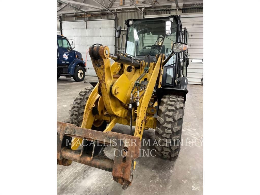 CAT 906H2 Wheel Loaders