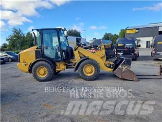 CAT 906M Wheel Loaders