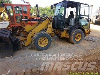 CAT 906M Wheel Loaders