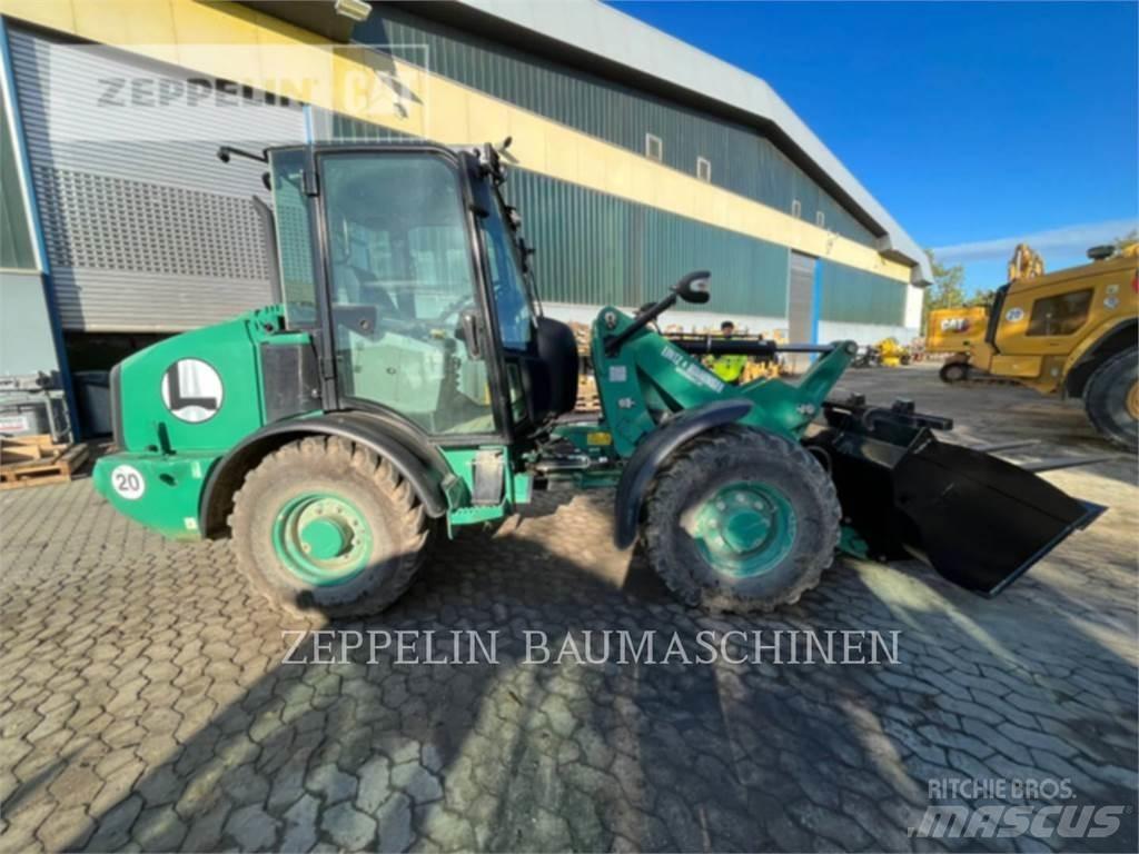 CAT 906M Wheel Loaders