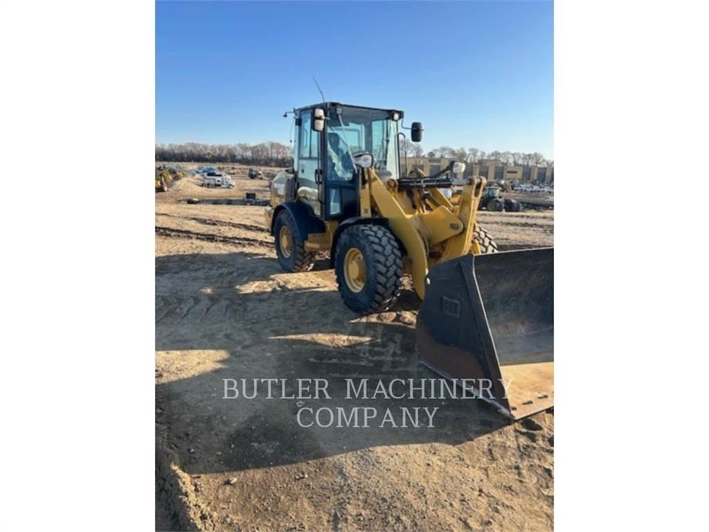 CAT 906M Wheel Loaders