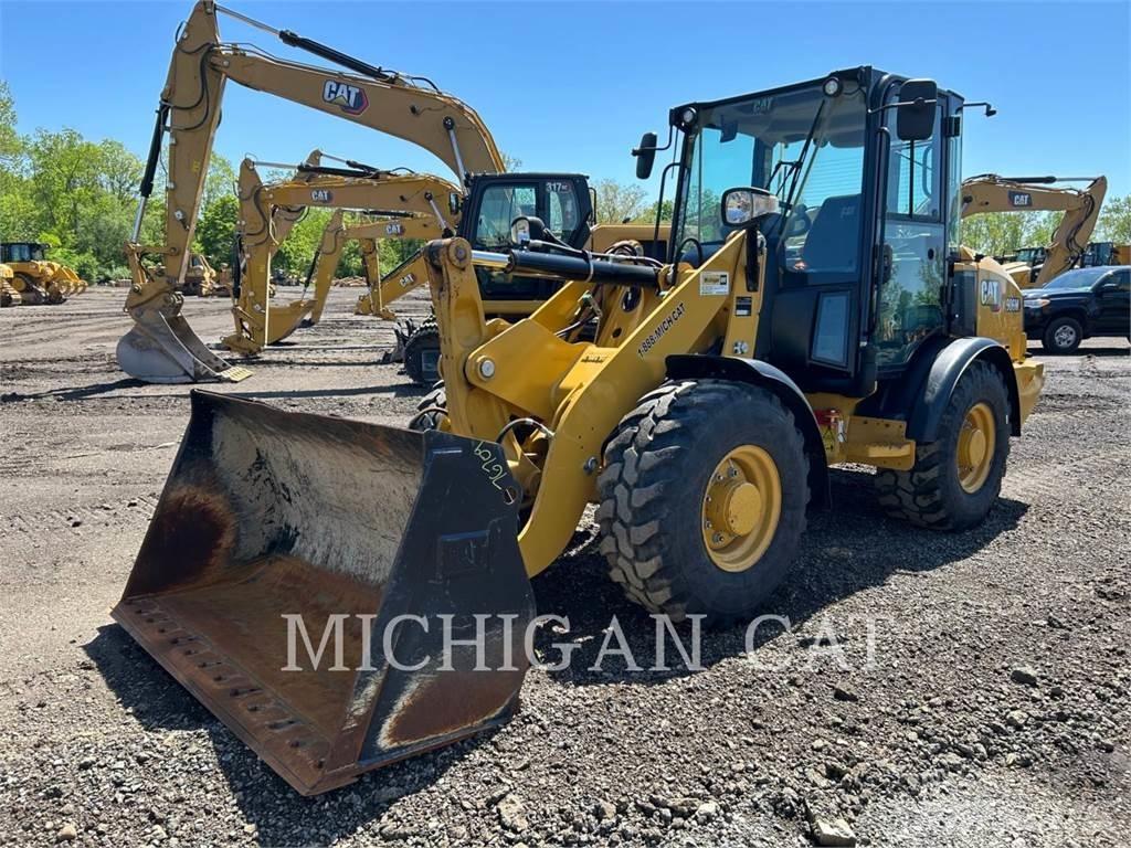 CAT 906M Wheel Loaders