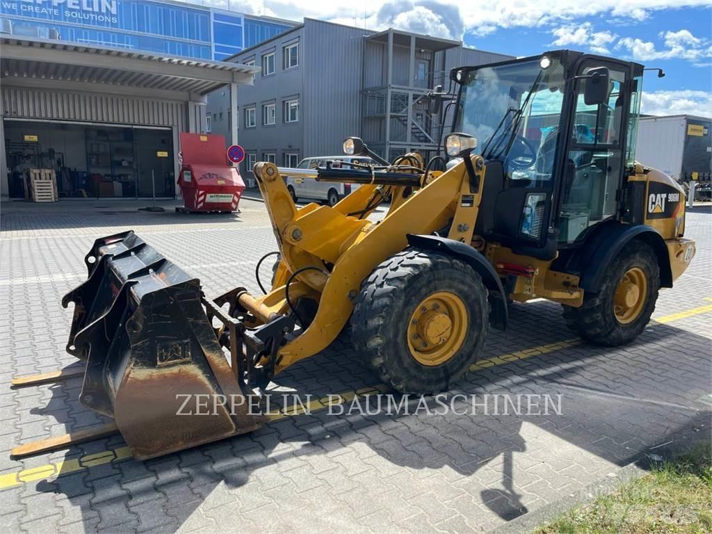 CAT 906M Wheel Loaders