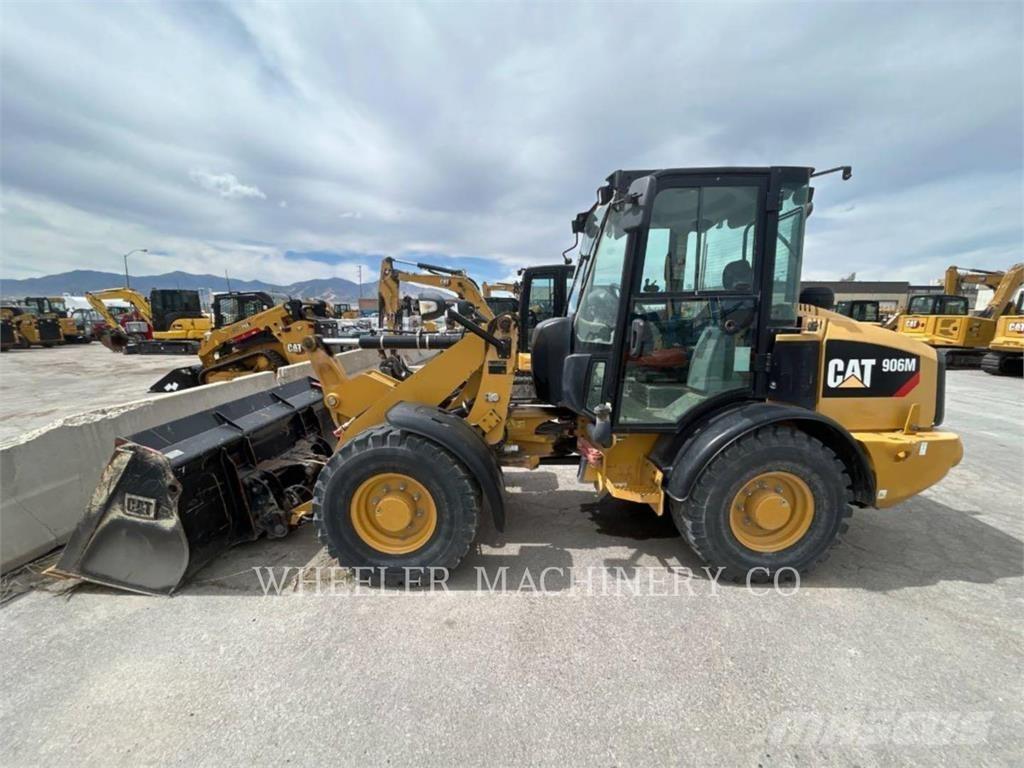 CAT 906M Wheel Loaders