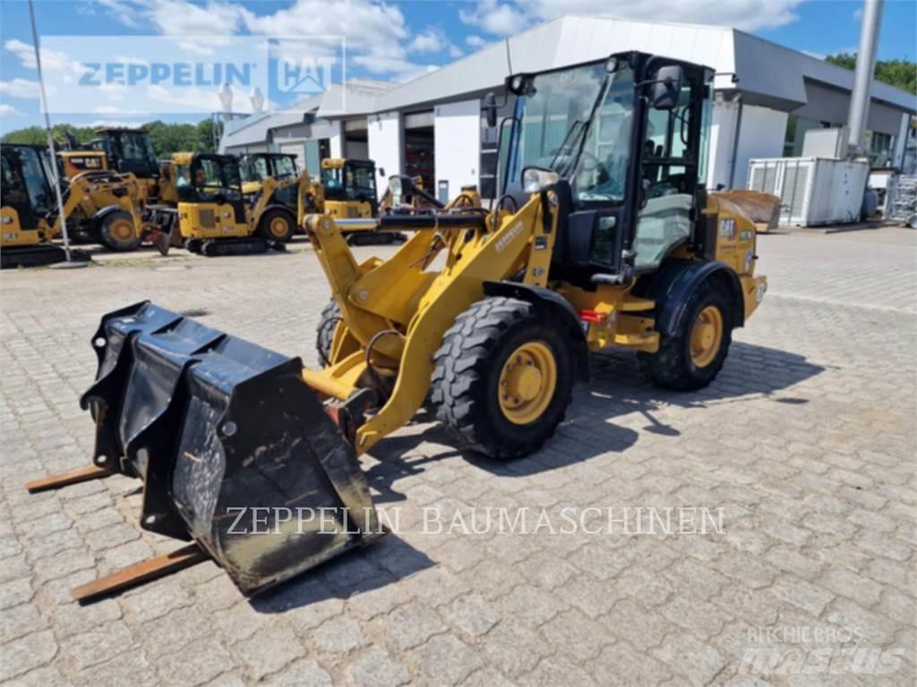 CAT 907M Wheel Loaders