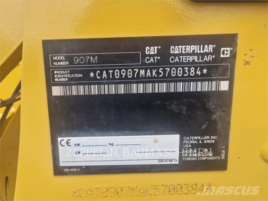 CAT 907M Wheel Loaders
