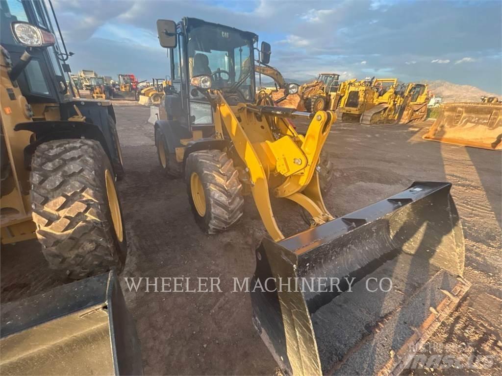 CAT 908 Wheel Loaders