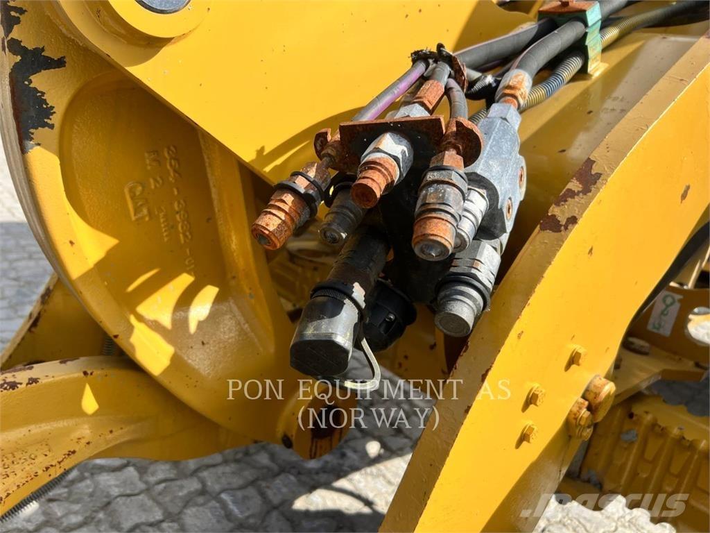 CAT 908M Wheel Loaders