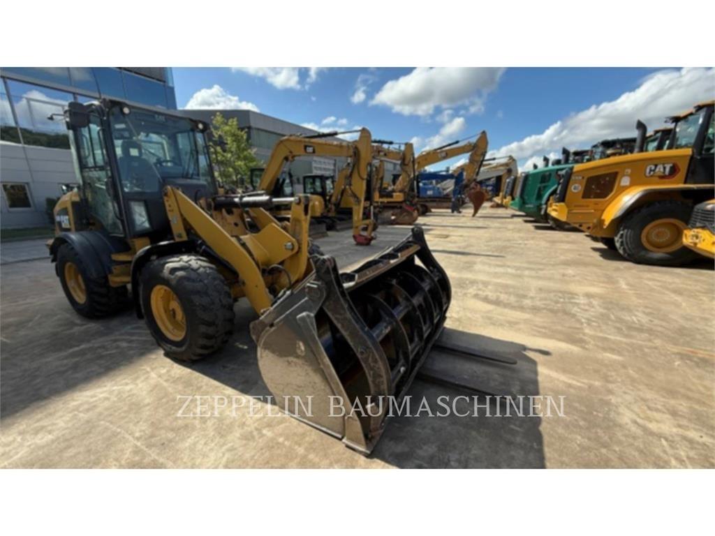 CAT 908M Wheel Loaders