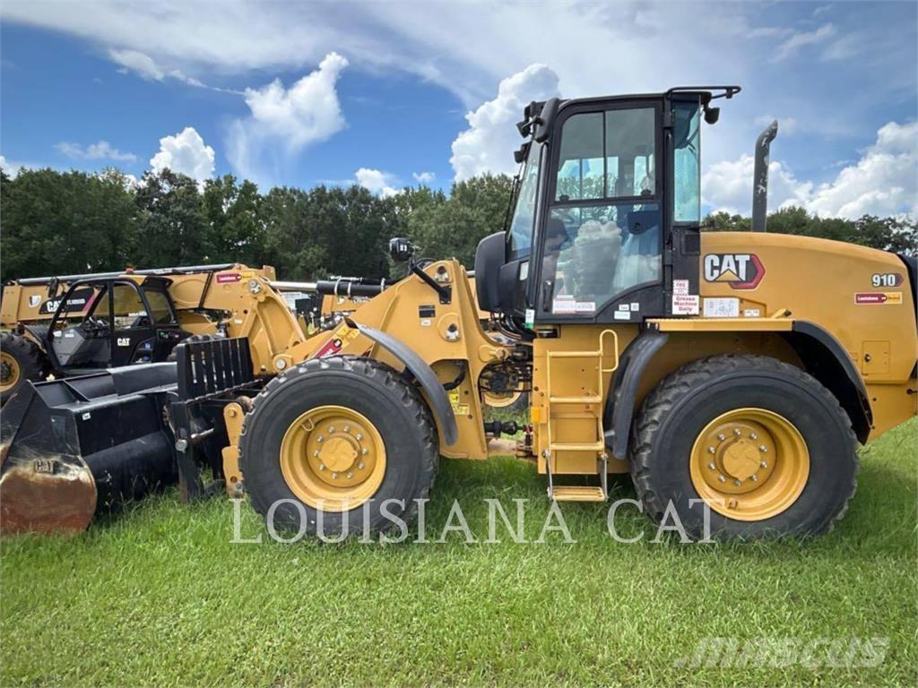 CAT 910 Wheel Loaders