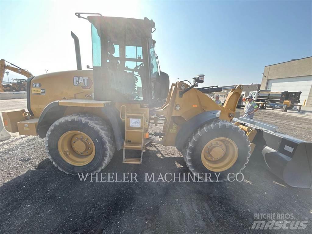 CAT 910 Wheel Loaders