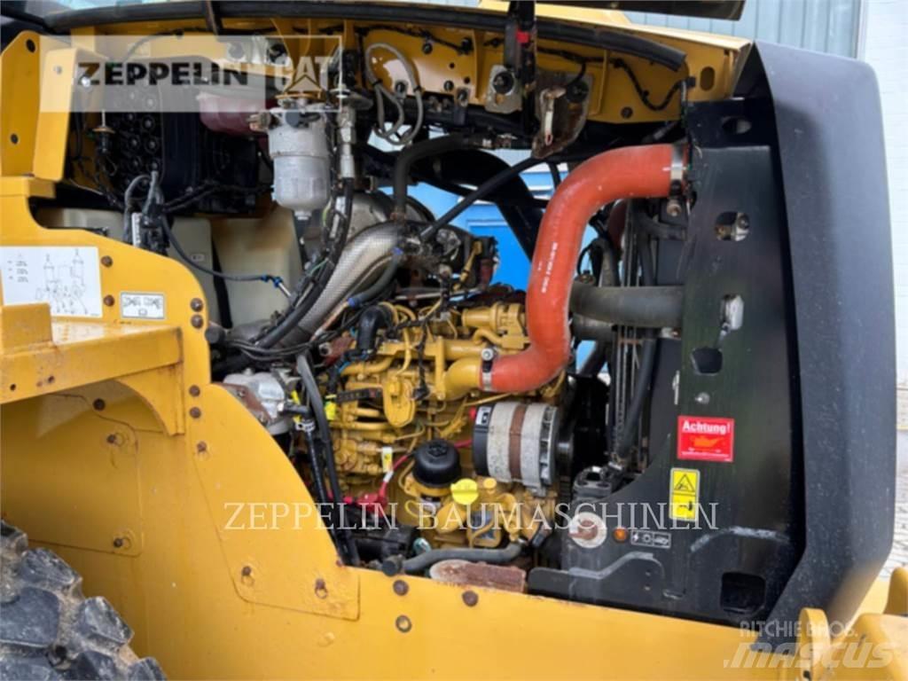 CAT 910-14A Wheel Loaders