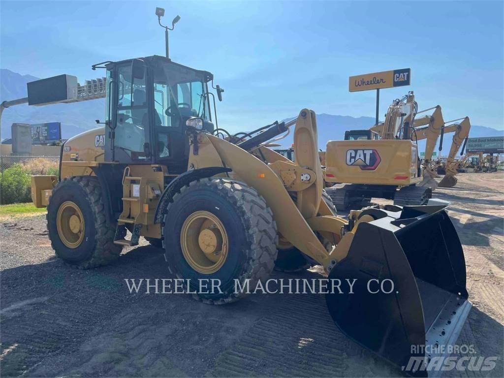 CAT 920 Wheel Loaders