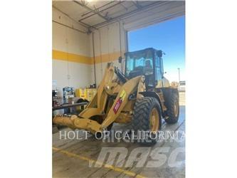 CAT 920 Wheel Loaders