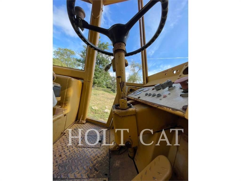 CAT 920 Wheel Loaders