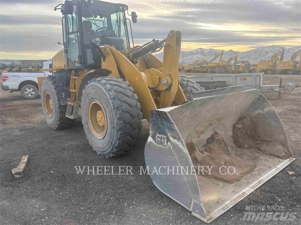 CAT 920 Wheel Loaders