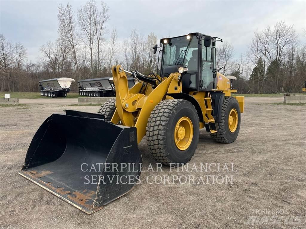 CAT 920 Wheel Loaders