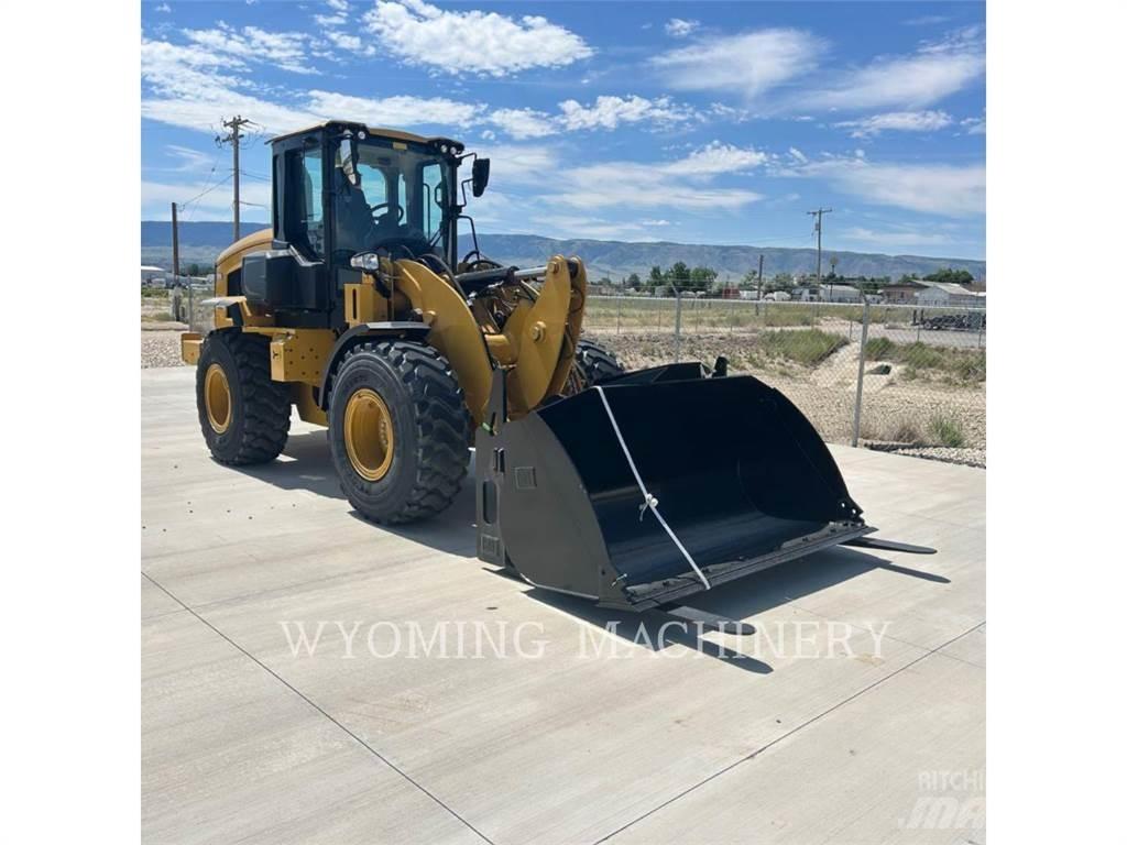 CAT 926 Wheel Loaders