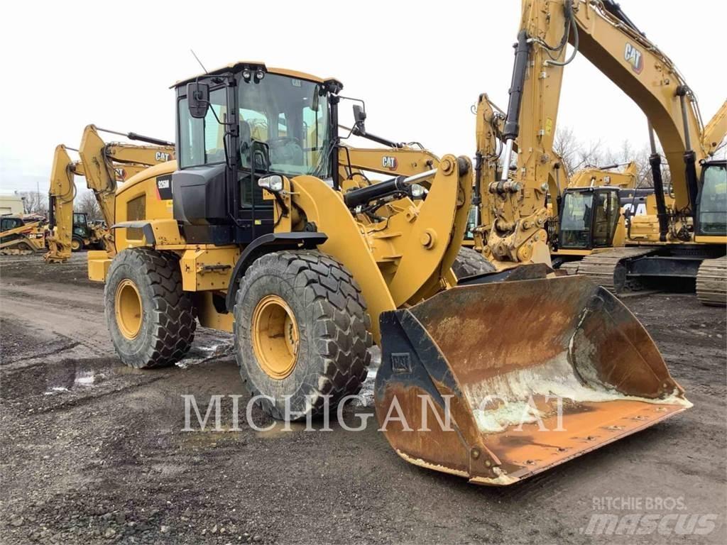 CAT 926M Wheel Loaders
