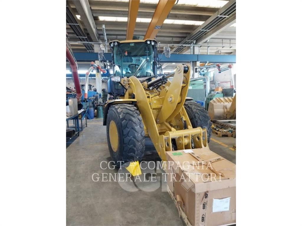 CAT 926M Wheel Loaders