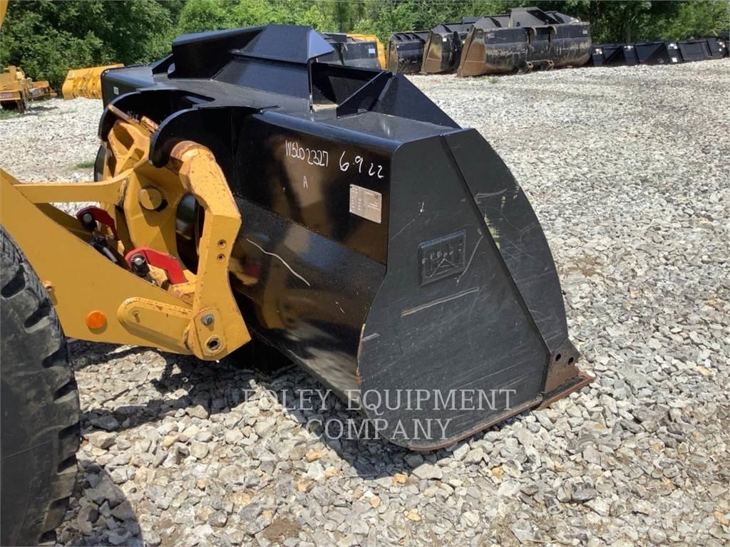 CAT 926M Wheel Loaders