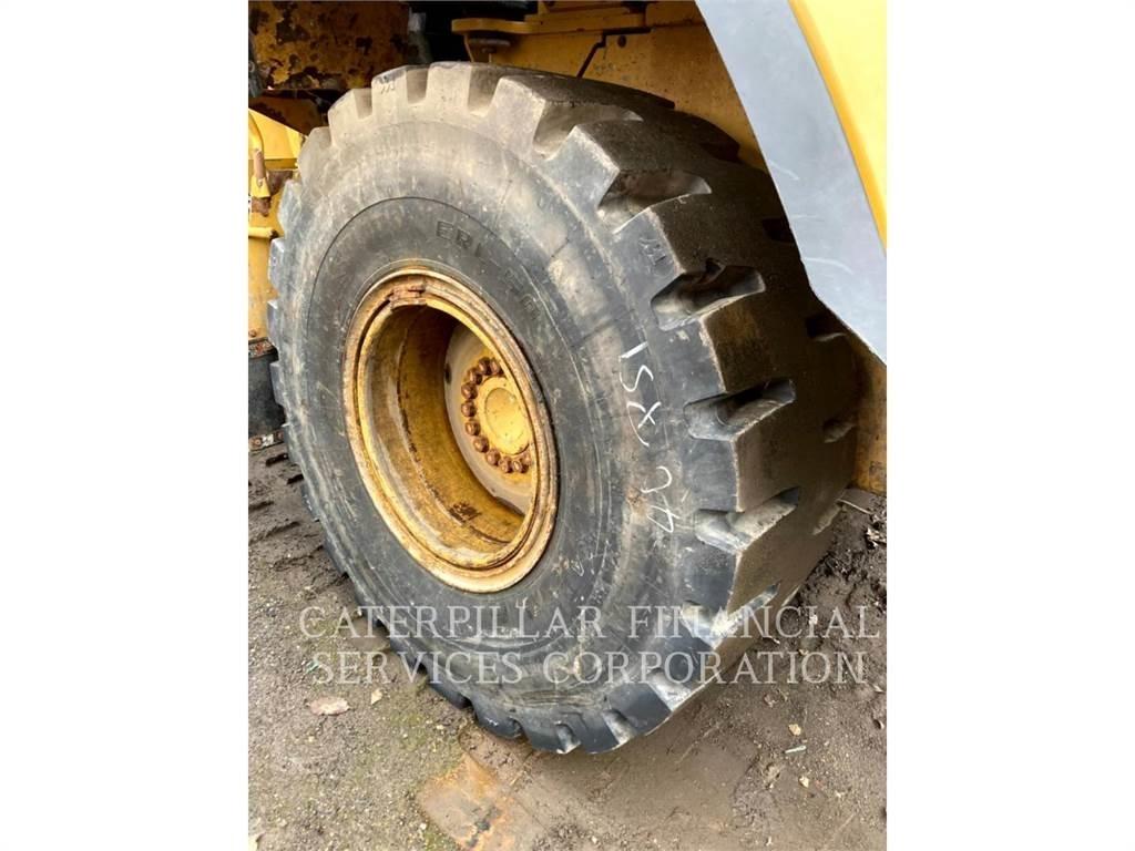 CAT 926M Wheel Loaders