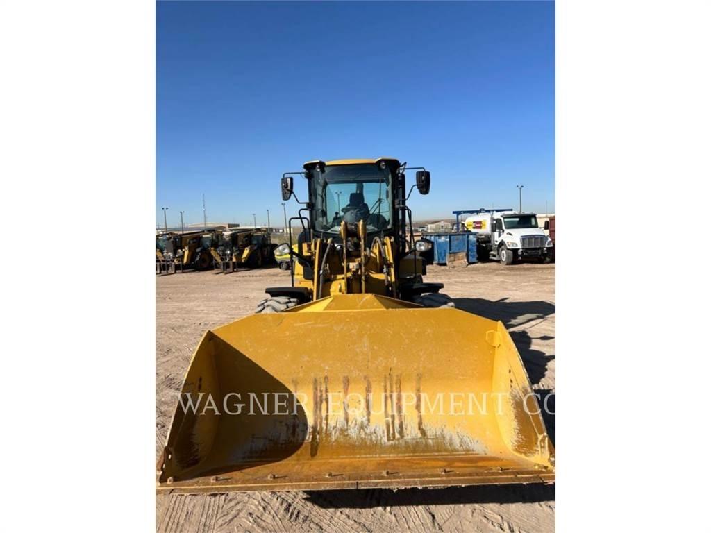 CAT 926M Wheel Loaders