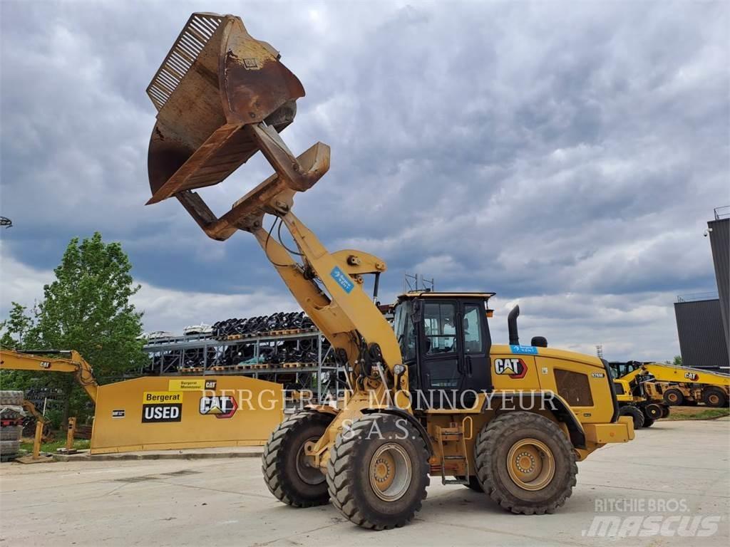 CAT 926M Wheel Loaders