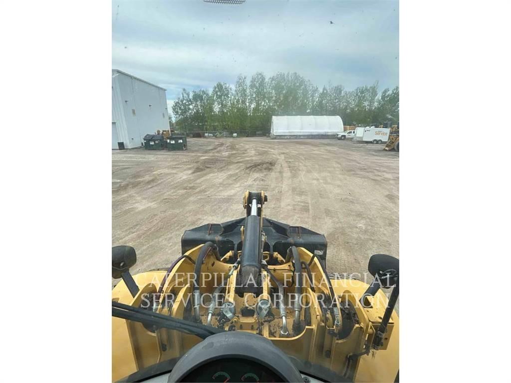 CAT 926M Wheel Loaders