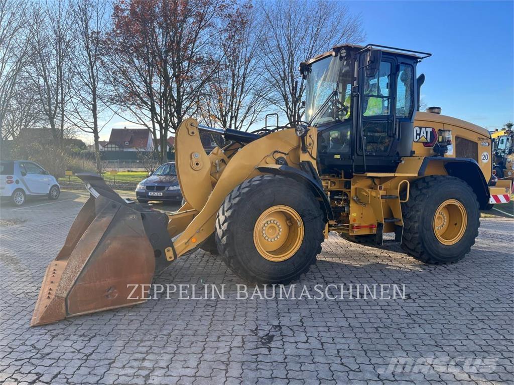CAT 926M Wheel Loaders