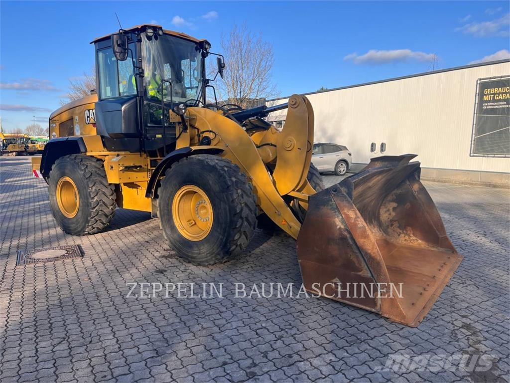 CAT 926M Wheel Loaders