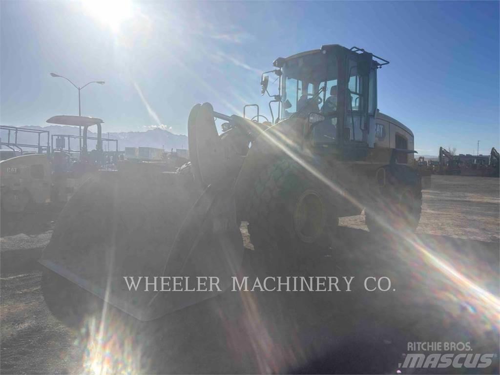 CAT 926M QC Wheel Loaders