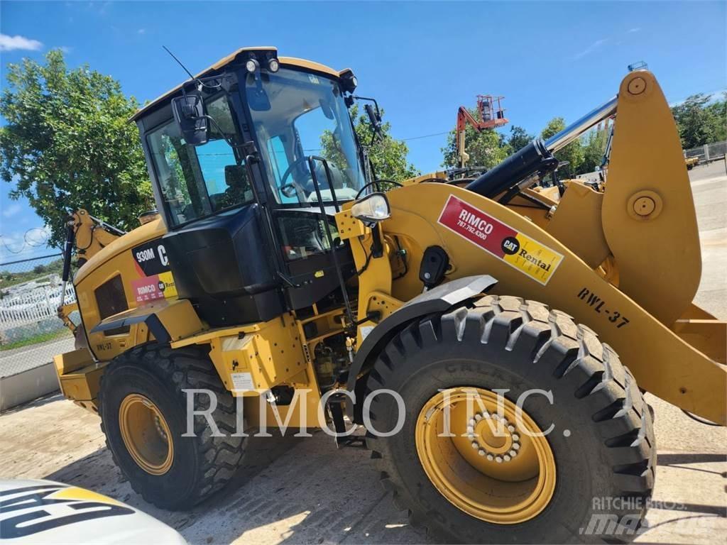 CAT 930 Wheel Loaders